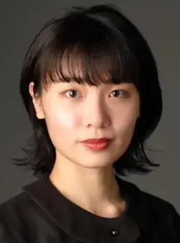 『海ではないから』内田美月＝乃村美絵(文学座)